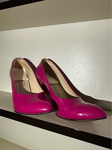 Fuşya stiletto