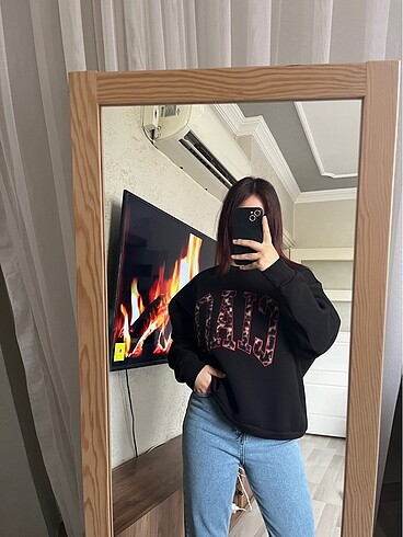 Diğer Nakışlı Sweat