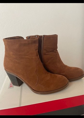 Kahverengi Süet Kadın Bot
