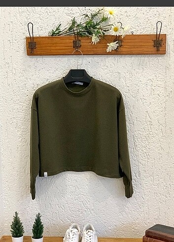 Crop sweatshirt 