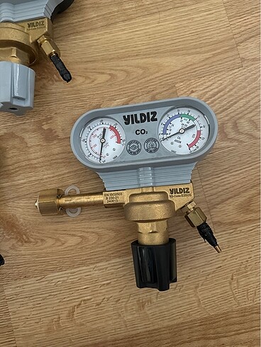 Beden Renk CO2 basınç düşürücü 3 tane