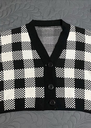 Düğmeli Siyah Kareli V Yaka Midi Hırka - Görsel 2