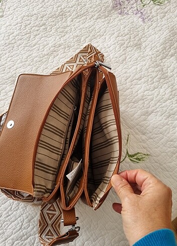 Beden camel Renk ÇANRA CAMEL RENGİ ASKILI