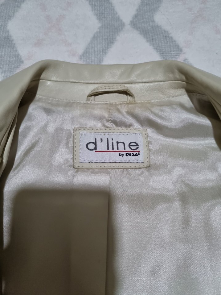 Bej  Rengi  Desa Deri Markalı Kadın Blazer Ceket - Görsel 2