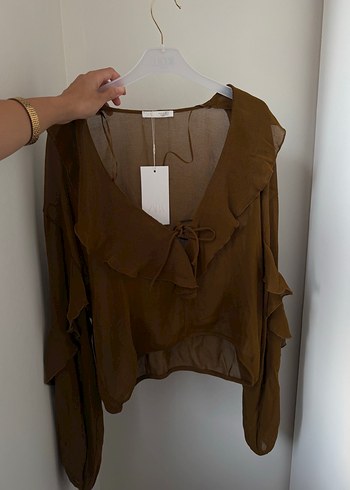 Zara volanlı bluz