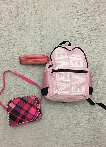 Kız çocuk çanta takımı okul çantası 