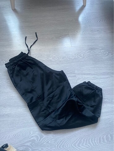 Saten jogger