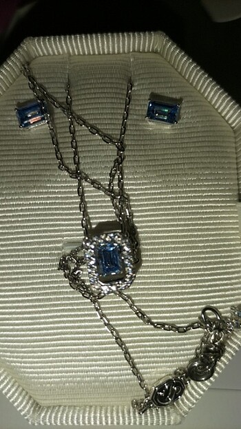 Beden Swarovski hiç kulanilmadi