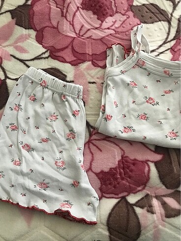 Pijama takımı