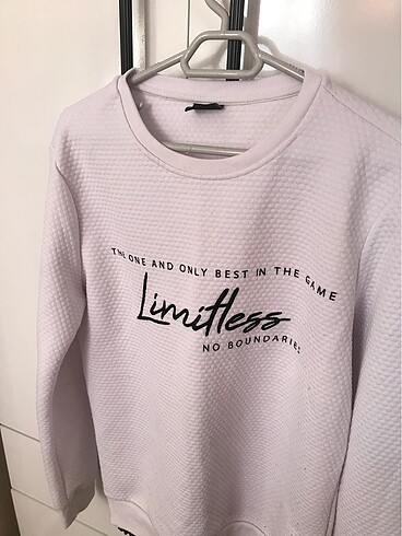 Defacto Sweatshirt