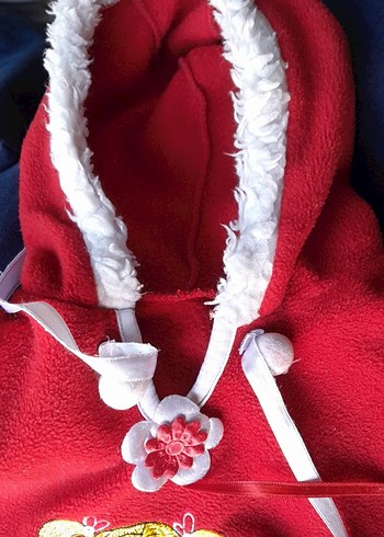 Kapüşonlu Kız Çocuk Kırmızı Ponço - Görsel 3