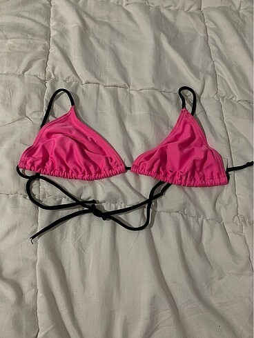 Pembe bikini