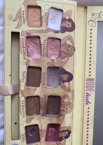 Diğer theBalm Nude'tude Göz Farı Paleti