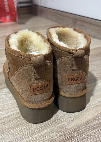 Pegia ugg bot - Görsel 3