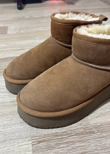 Pegia ugg bot - Görsel 2