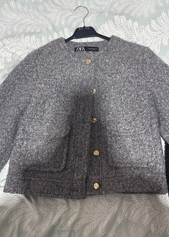 zara xs