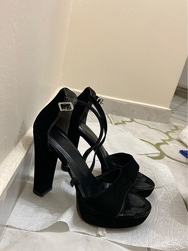 Nine West Yeni sezon topuklu ayakkabı