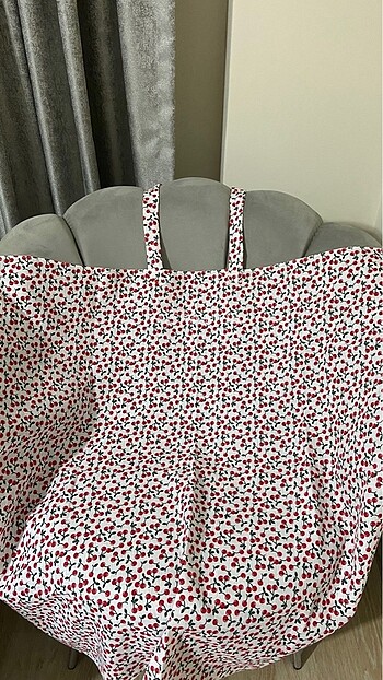 Kiraz desenli muslin cırt detaylı emzirme önlüğü örtüsü - Görsel 3