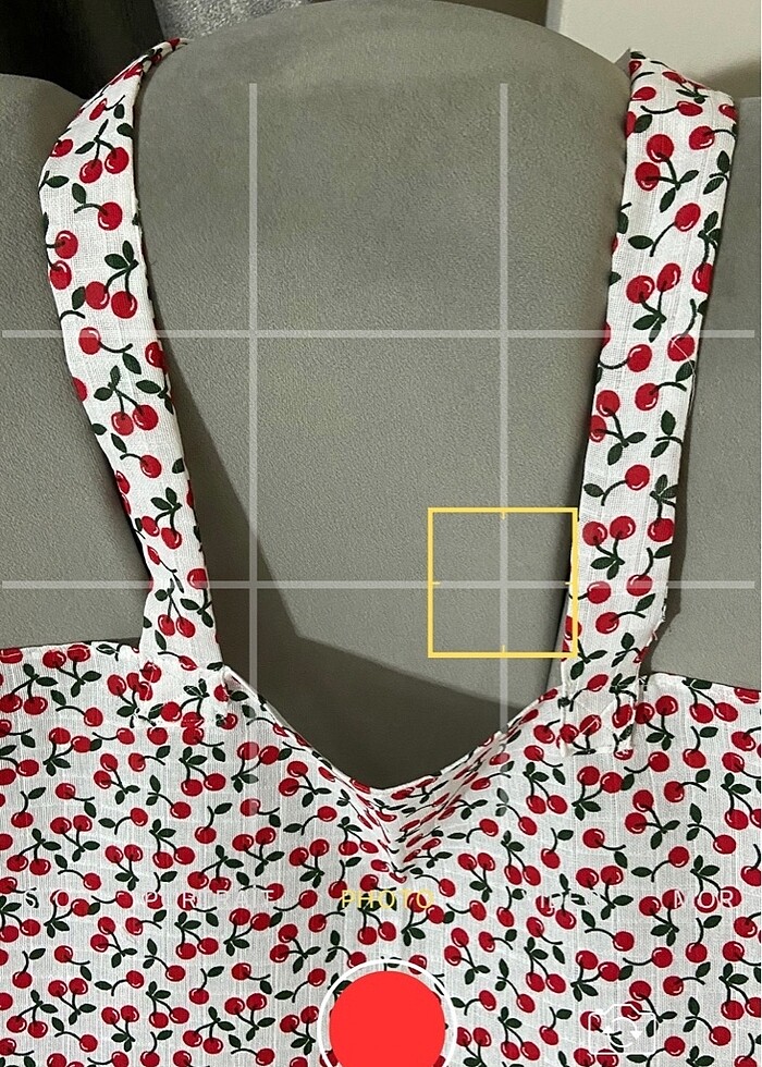 Kiraz desenli muslin cırt detaylı emzirme önlüğü örtüsü - Görsel 4