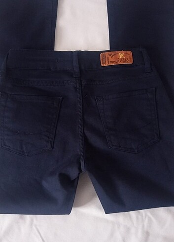 27 Beden Lacivert Jean 