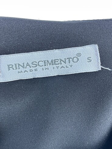 s Beden çeşitli Renk Rinascimento made in italy Kısa Elbise %70 İndirimli.