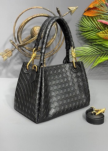 BOTTEGA VENETA KOL ÇANTASI