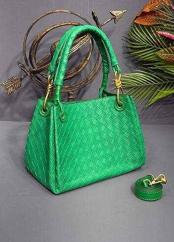 BOTTEGA VENETA KOL ÇANTASI