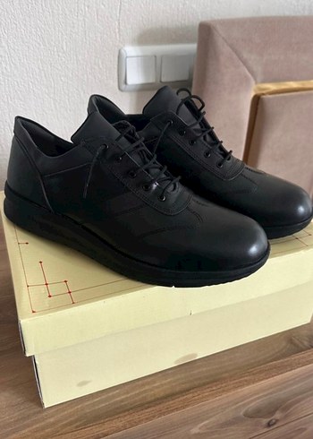 Siyah Goth Erkek Ayakkabı Bağcıkları - Görsel 2