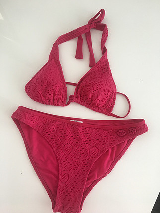 Paris?ten alınmış çok şık bikini 