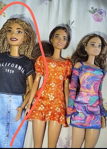 Barbie bebek