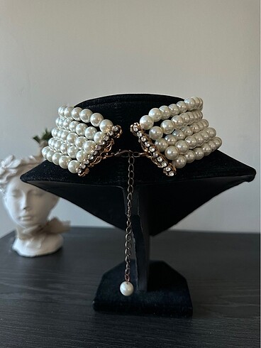 Beden ten rengi Renk Tasarim Broş İnci Choker
