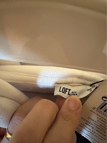 s Beden Loft swrarshirt
