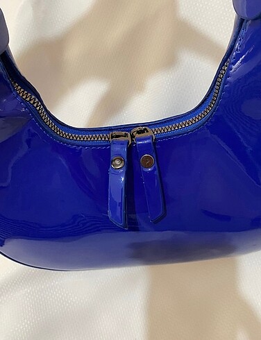 Zara Kilit sistemli mavi çanta