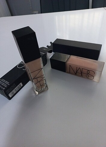 Nars fondöten 