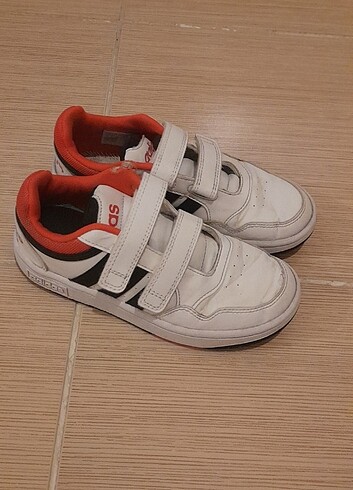 Adidas ayakkabı 