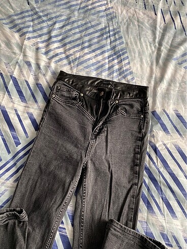 34 Beden Trendyol Kot Pantolon