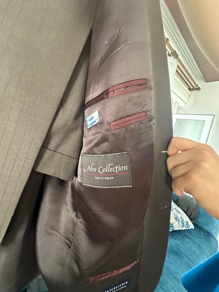 Klasik Kahverengi Düğmeli Erkek Takım Elbise - Görsel 2