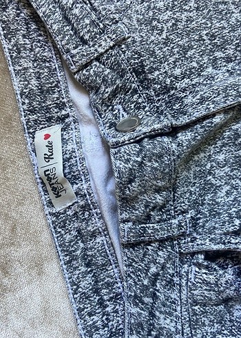 KotonGri Kot - Görsel 2