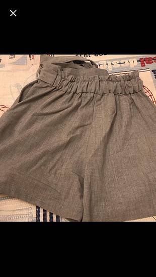 Pull and Bear Kısa şort