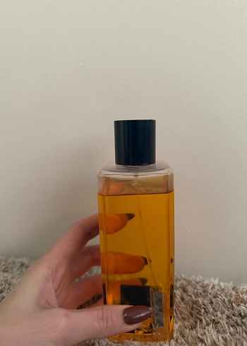 Victoria's Secret Vücut Spreyi - Görsel 5