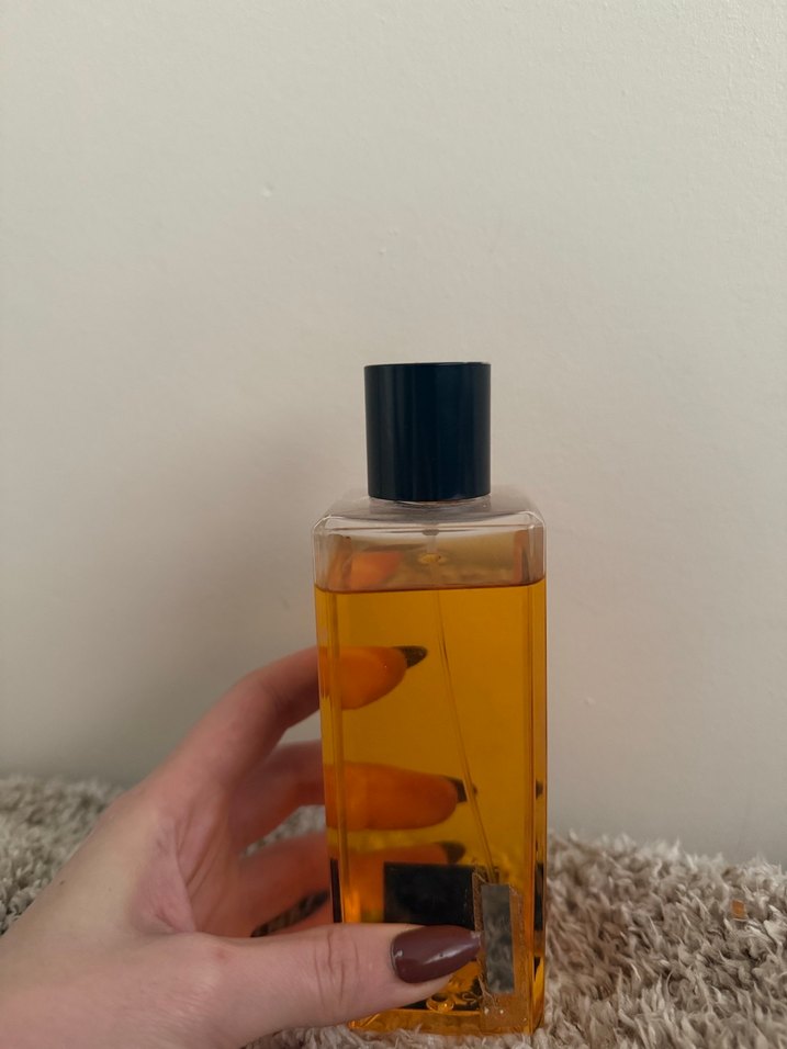 Victoria's Secret Vücut Spreyi - Görsel 5