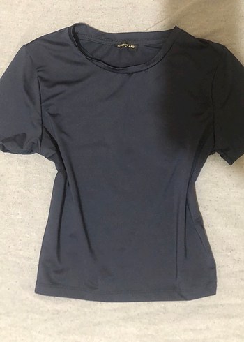 Lacivert crop