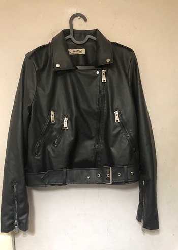 Kadın Siyah Deri Biker Ceket