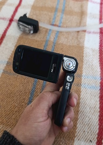 Nokia N93 Siyah Kapaklı Telefon film sıkıntılı - Görsel 5