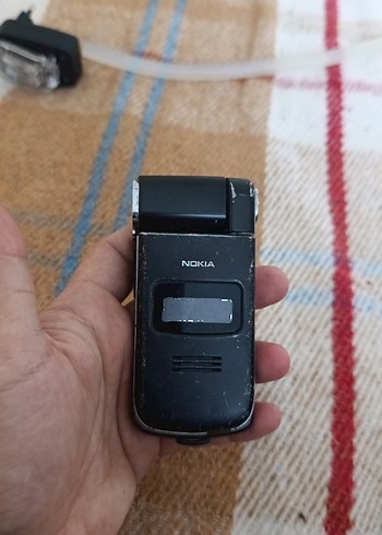 Nokia N93 Siyah Kapaklı Telefon film sıkıntılı - Görsel 7