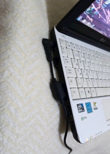 Yeşil Ekranlı LG x130 Dizüstü Bilgisayar - Görsel 6