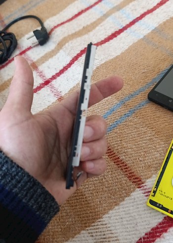 Siyah Nokia Lumia ekran - Görsel 2