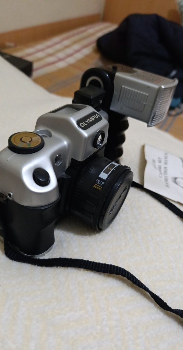 Olympia Gri Filmli Fotoğraf Makinesi sıfır çantası ile beraber - Görsel 2