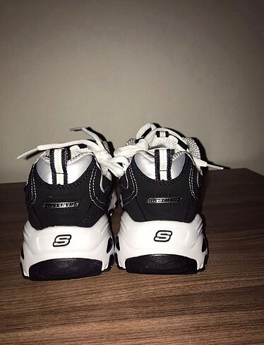 37 Beden Skechers ayakkabı