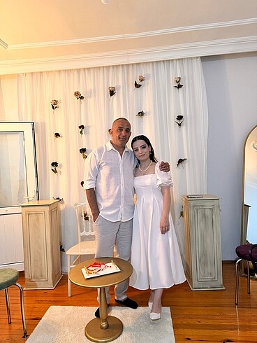 beyaz elbise